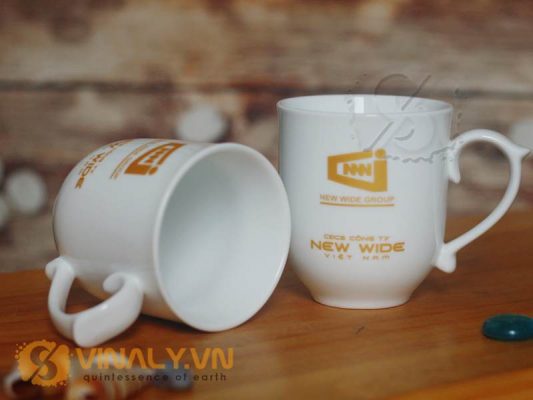 Ly sứ trắng bầu quai kiểu
