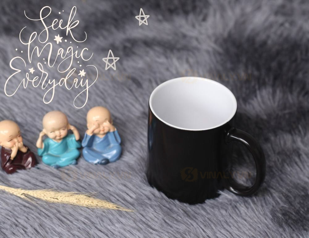 THIẾT KẾ IN LY ĐỔI MÀU - LY SỨ BIẾN HÌNH THIẾT KẾ IN LY ĐỔI MÀU - LY SỨ BIẾN HÌNH