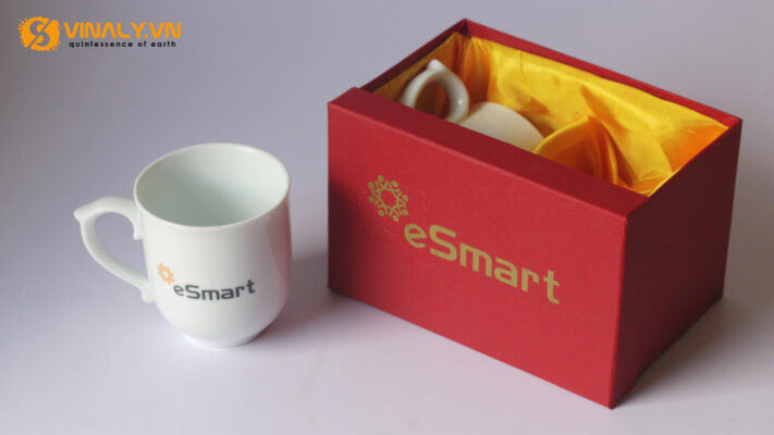 quà tặng doanh nghiệp ly sứ